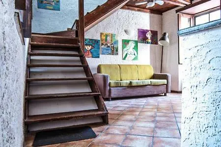 卡萨吉斯拉度假屋 卡塔尼亚